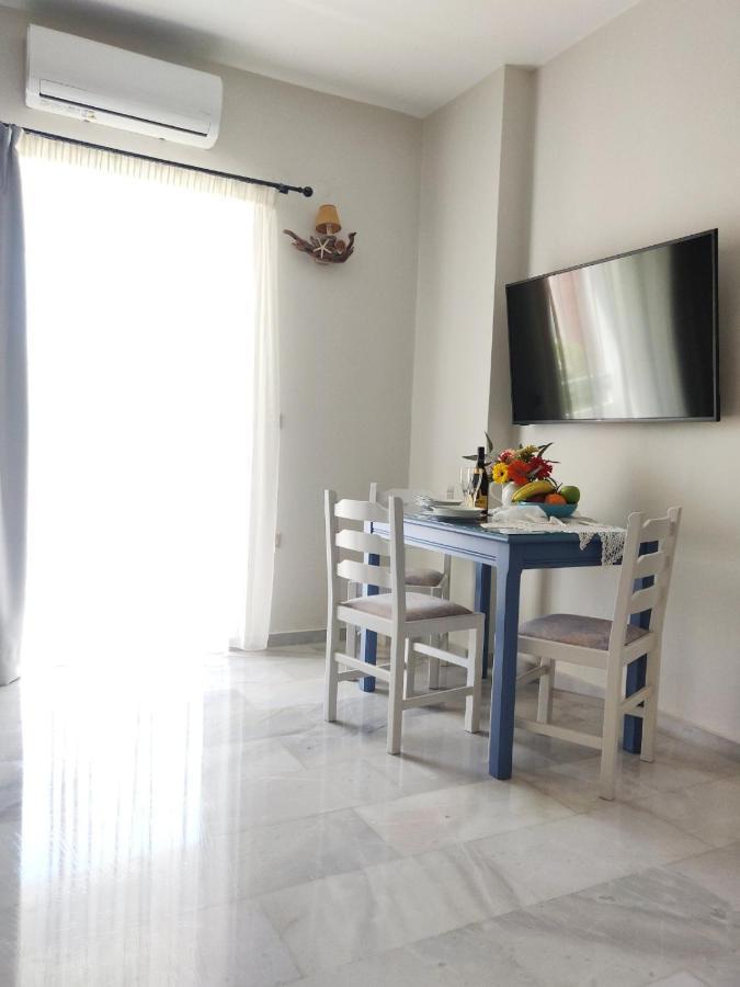 Emorfia'S Apartments Platanias Esterno foto